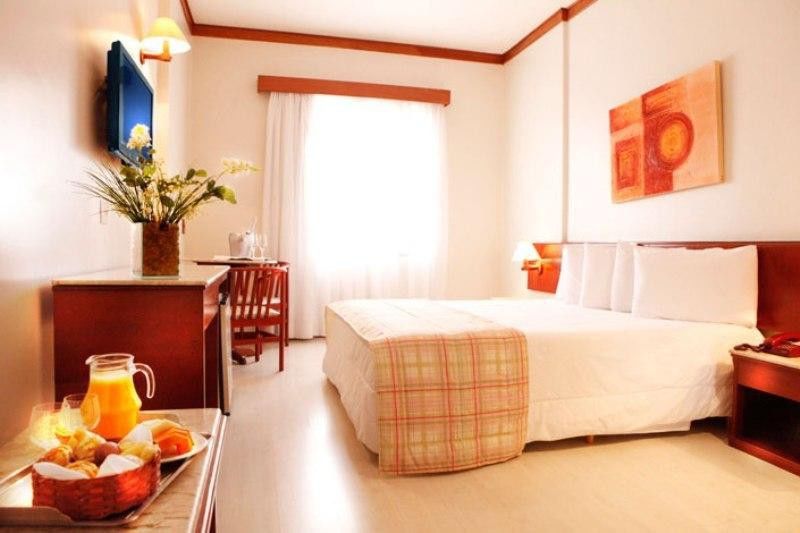 Hotel Carlton Plaza Poços de Caldas Kültér fotó