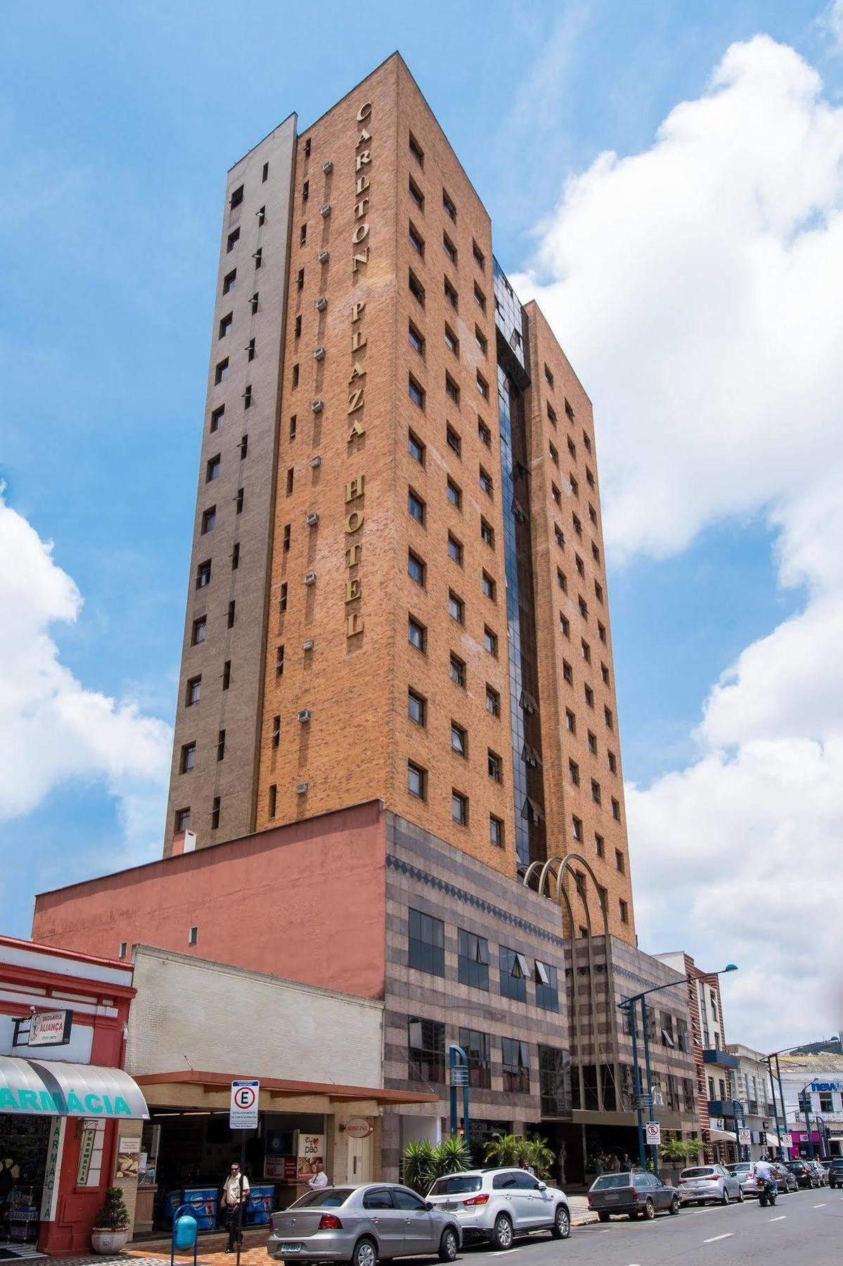 Hotel Carlton Plaza Poços de Caldas Kültér fotó