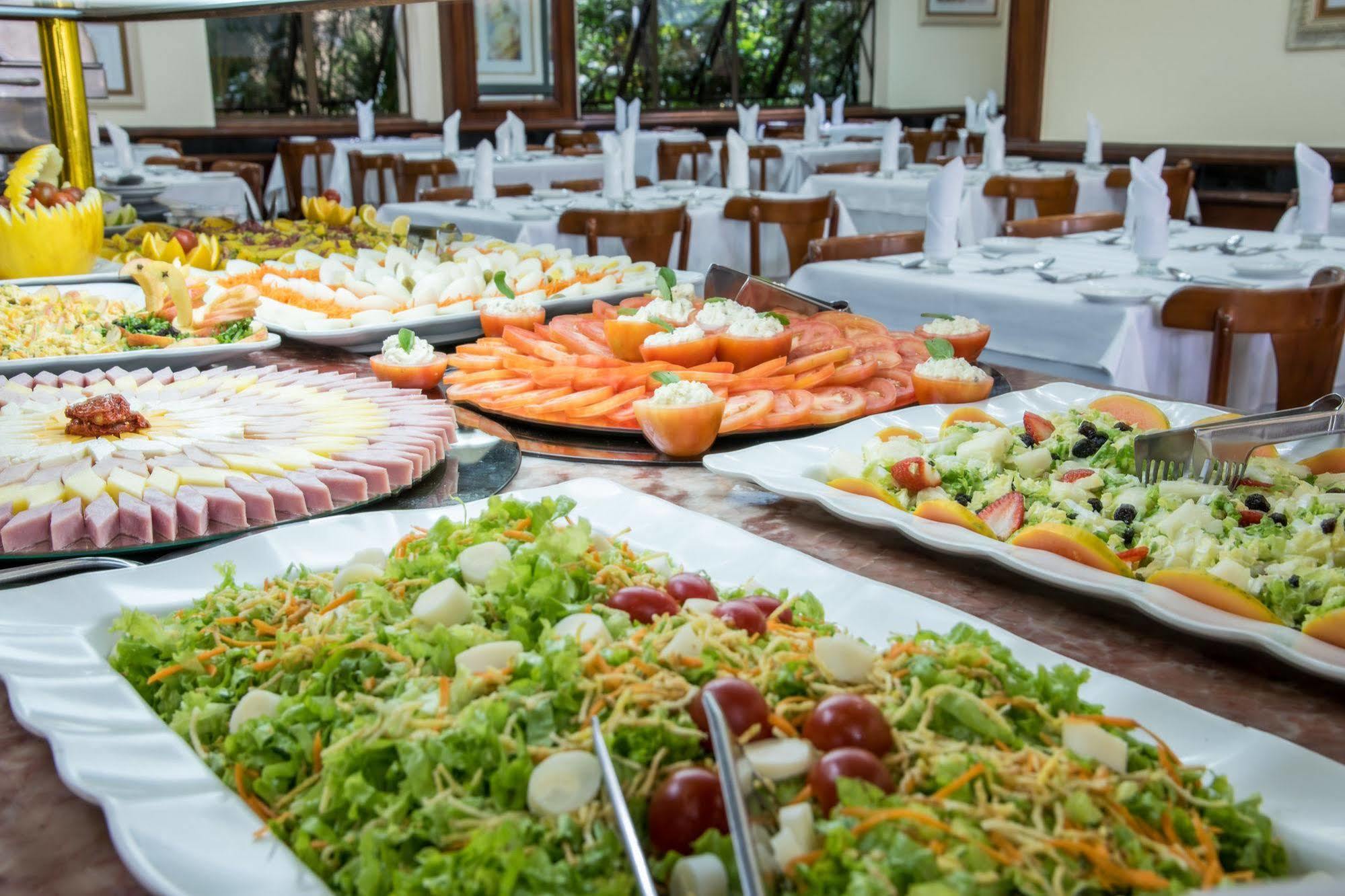 Hotel Carlton Plaza Poços de Caldas Kültér fotó