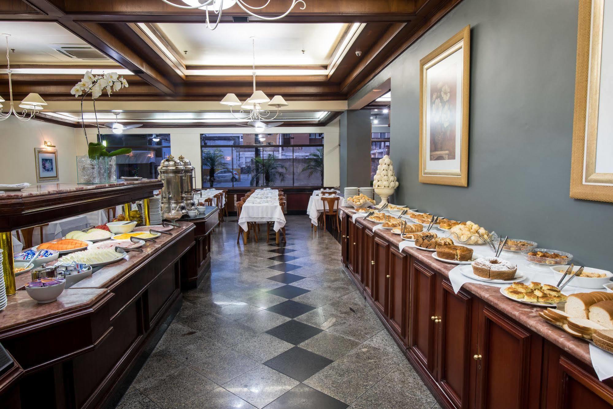 Hotel Carlton Plaza Poços de Caldas Kültér fotó